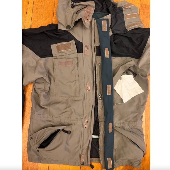 Columbia Vintage Men's Ski Jacket Shell with Hood Grey/Black, Large - Picture 4 of 6